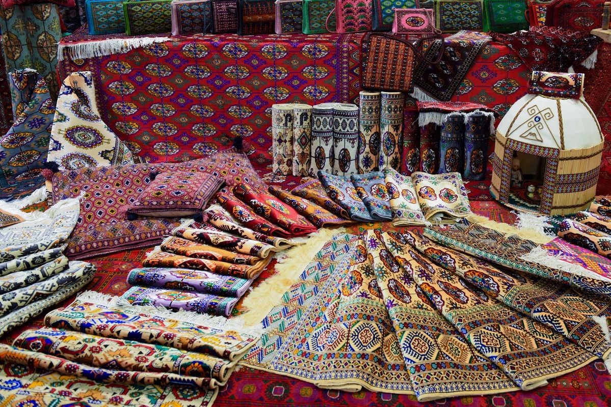 لیست فروشگاه های تابلو فرش در شیراز